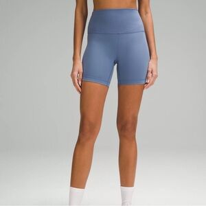6 inch Lululemon Wonder Under Women's Blue High-Waisted Shorts